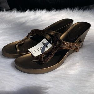 🆕 Mossimo Bronze Sequin Wedge Heel Sandals 8.5